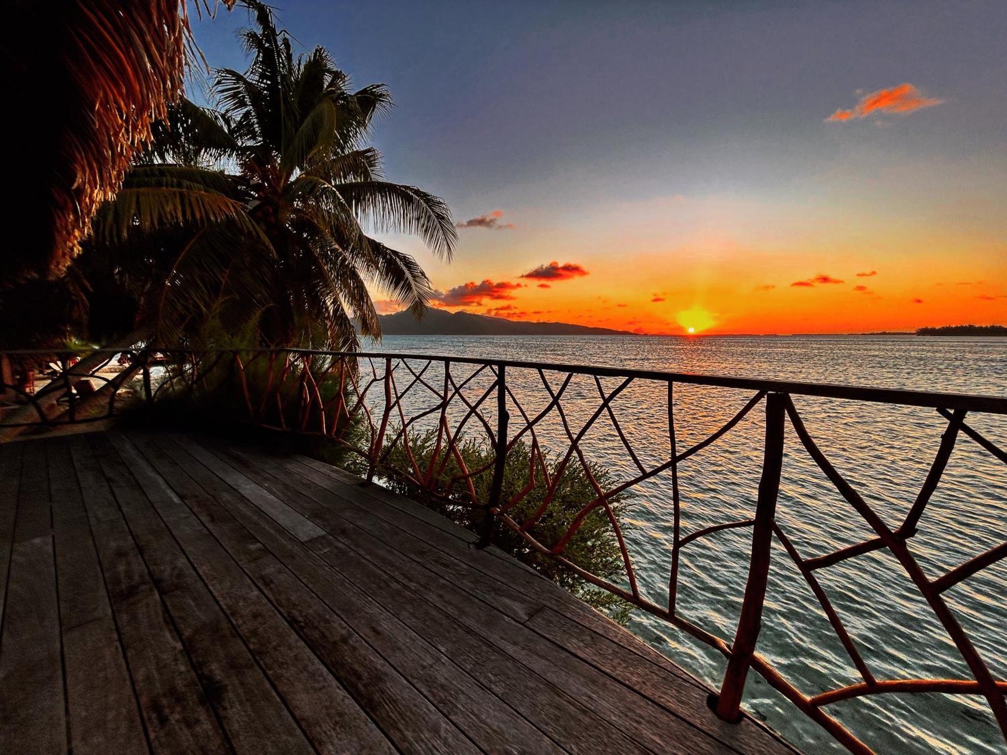 Eden Private Island Tahaa Otel Patio  Dış mekan fotoğraf